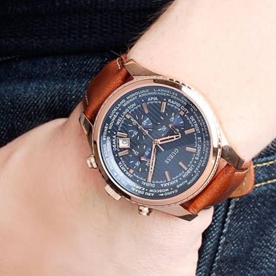 Montre Guess Homme Cuir Marron W0500G1