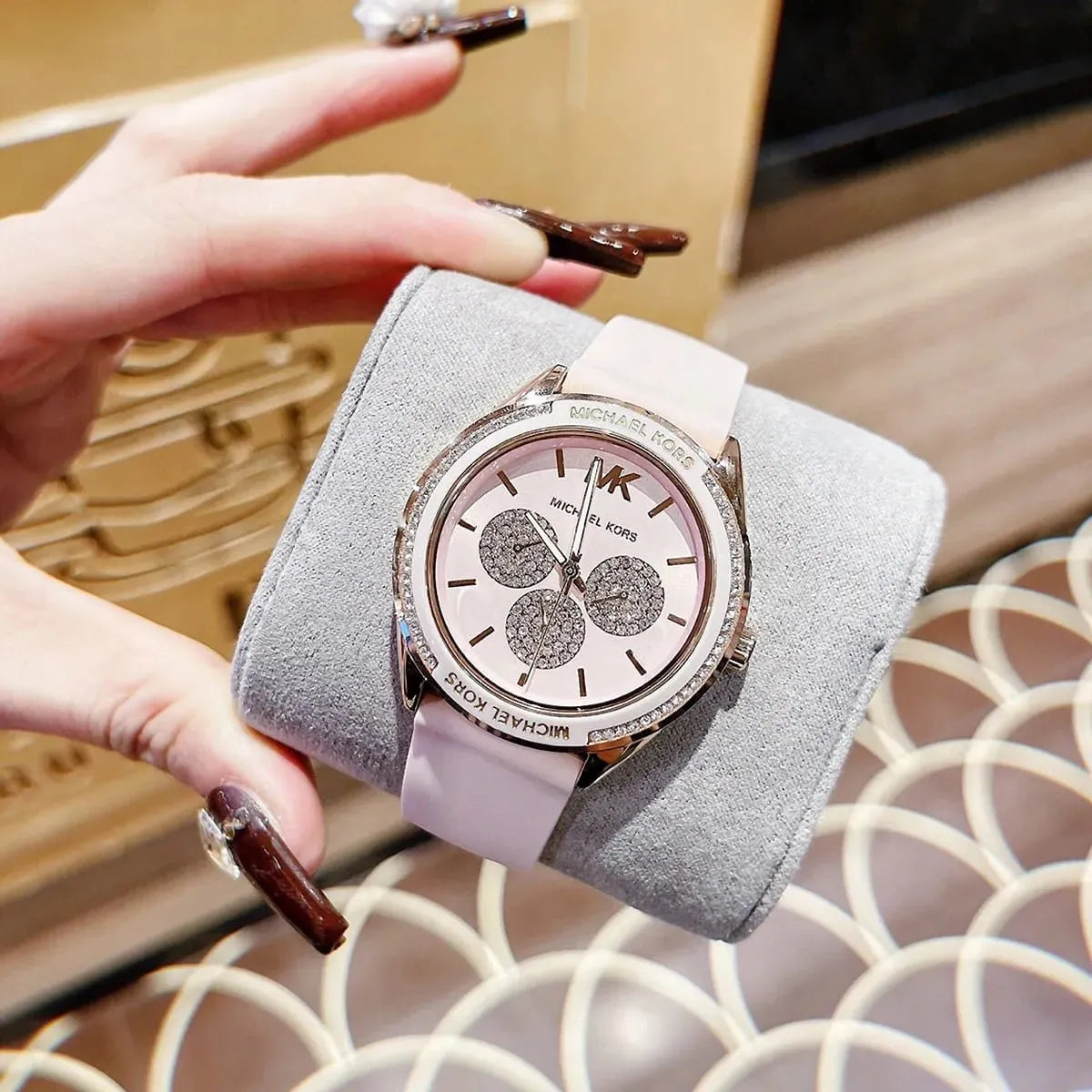 Montre Michael Kors pour femme MK6946